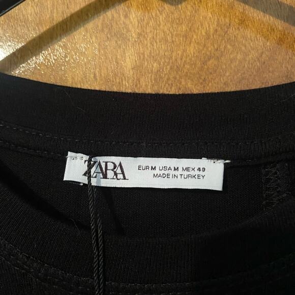 Zara T-SHIRT WITH ASYMMETRIC HEM - Picture 4 of 6